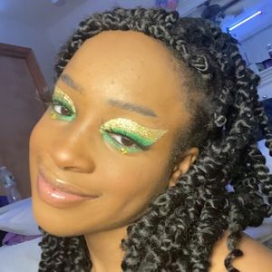 Meet your Posher, Bianca